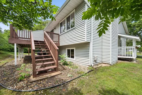 Exterior - 18121 Covington Path, Minnetonka, MN 55345 photo 2 of 4