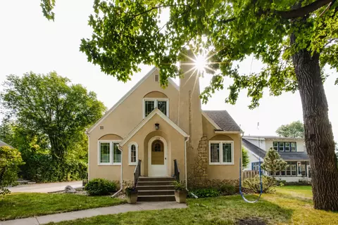 1101 Summit Ave, Detroit Lakes, MN 56501
