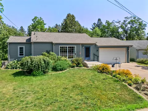 460 S Grey Ave, Rush City, MN 55069