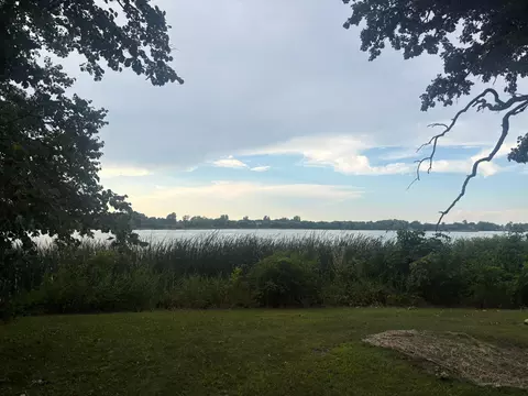 370 77th St SE, Delano, MN 55328
