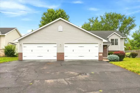 844 Plum Tree Ln, Somerset, WI 54025