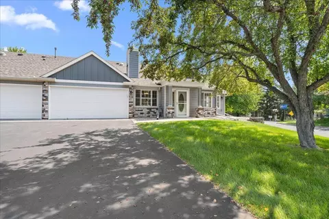 9961 Tamarack Cv, Woodbury, MN 55125