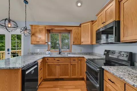 Kitchen - 2236 232nd St, Saint Augusta, MN 56301 photo 1 of 3