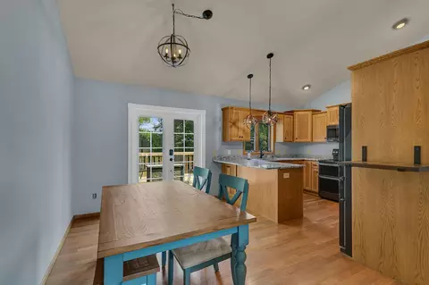 Dining - 2236 232nd St, Saint Augusta, MN 56301 photo 1 of 1