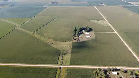 000 Knauf Ave, Iona, MN 56141