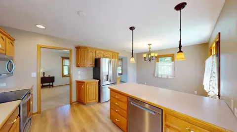 Kitchen - 902 3rd Ave S, Albert Lea, MN 56007 photo 2 of 4