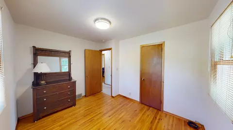 Bedroom - 902 3rd Ave S, Albert Lea, MN 56007 photo 5 of 5