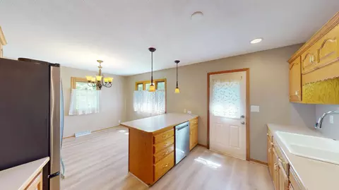 Kitchen - 902 3rd Ave S, Albert Lea, MN 56007 photo 1 of 4