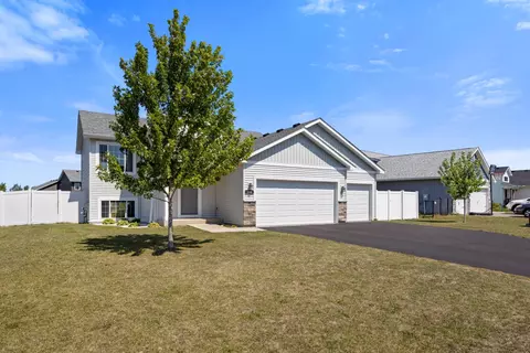 366 66th St SW, Waverly, MN 55390