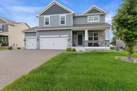 4040 Zircon Ln N, Plymouth, MN 55446