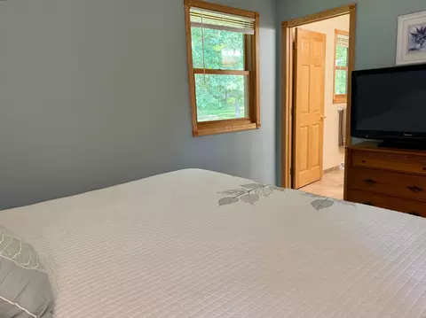 Bedroom - 11023 Steamboat Loop NW, Walker, MN 56484 photo 3 of 7