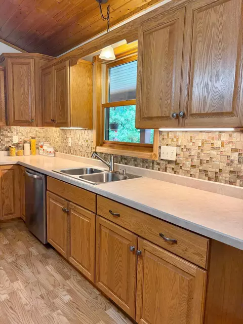 Kitchen - 11023 Steamboat Loop NW, Walker, MN 56484 photo 2 of 11