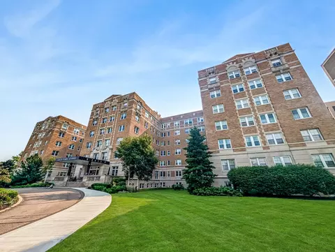 2615 Park Ave #611, Minneapolis, MN 55407