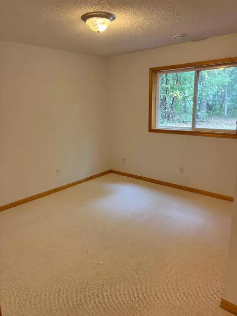 Bedroom - 6584 Mary St, Baxter, MN 56425 photo 4 of 5