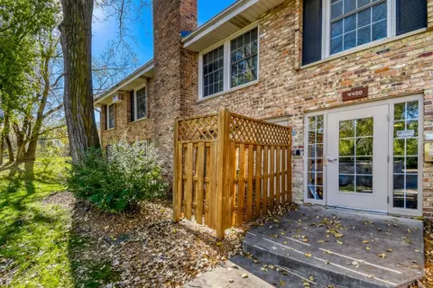 4400 Cedar Lake Rd S #3, Saint Louis Park, MN 55416
