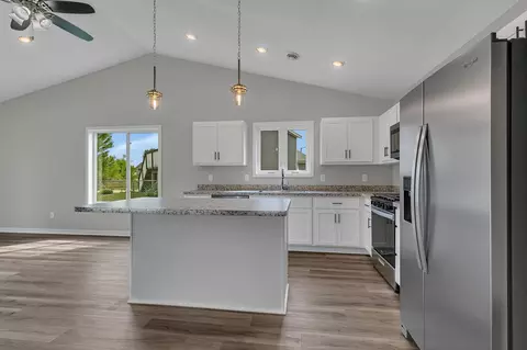 Kitchen - 24289 Forest View Cir, Saint Augusta, MN 56301 photo 5 of 5