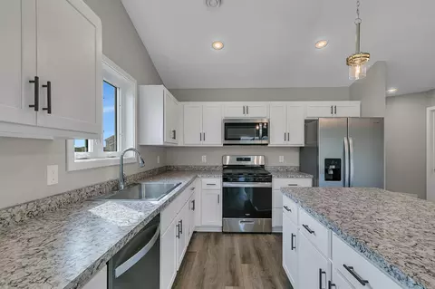 Kitchen - 24289 Forest View Cir, Saint Augusta, MN 56301 photo 1 of 5