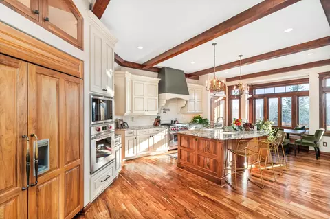 Kitchen - 580 Marshall St, Duluth, MN 55803 photo 2 of 5
