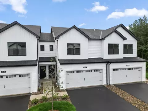 1052 130th Ct E, Rosemount, MN 55068