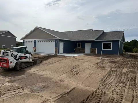 1320 Whiting Rd NW #38, Bemidji, MN 56601