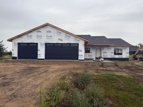 1320 Whiting Rd NW #38, Bemidji, MN 56601