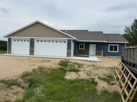 1320 Whiting Rd NW #38, Bemidji, MN 56601