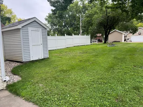 Exterior - 505 S 7th St, Olivia, MN 56277 photo 2 of 2