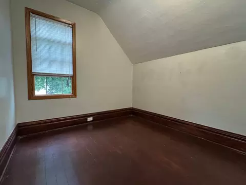 Bedroom - 505 S 7th St, Olivia, MN 56277 photo 3 of 5