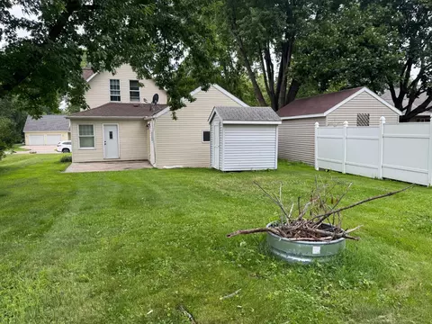 Exterior - 505 S 7th St, Olivia, MN 56277 photo 1 of 2