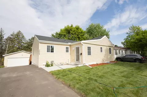 3994 Brunswick Ave S, Saint Louis Park, MN 55416