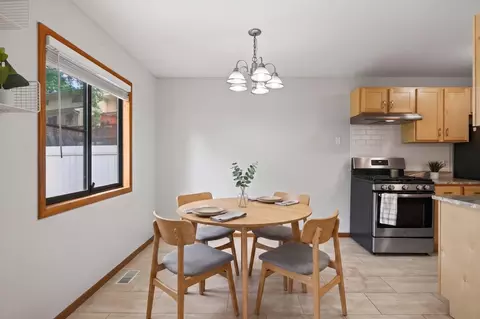 Dining - 3215 Valley Ridge Dr #56, Eagan, MN 55121 photo 1 of 1