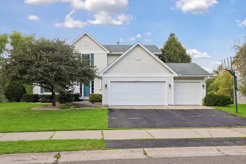 4635 Queensland Ln N, Plymouth, MN 55446