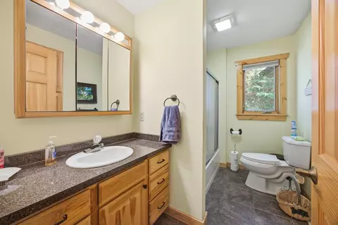 Bath - 7164 Quentin Rd NE, Outing, MN 56662 photo 2 of 2