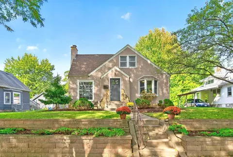 1865 Palace Ave, Saint Paul, MN 55105
