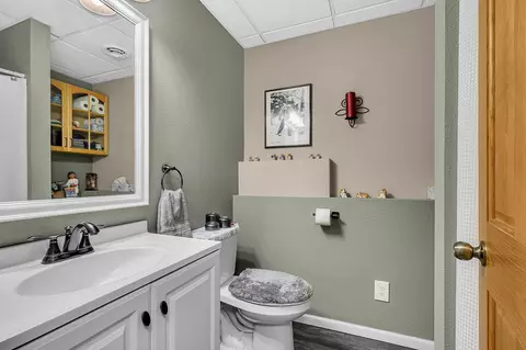 Bath - 1785 Cypress Rd, Saint Cloud, MN 56303 photo 4 of 4