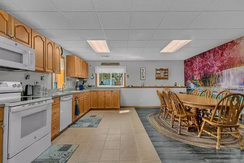 Kitchen - 1785 Cypress Rd, Saint Cloud, MN 56303 photo 5 of 5