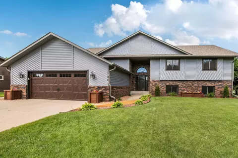 Exterior - 1785 Cypress Rd, Saint Cloud, MN 56303 photo 16 of 16