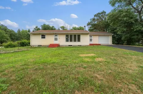 1207 N Mckay Ave NE, Alexandria, MN 56308