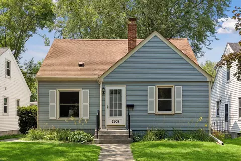2908 Hampshire Ave S, Saint Louis Park, MN 55426