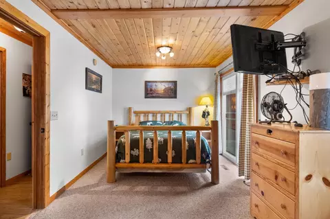 Bedroom - 27895 438th Ln, Palisade, MN 56469 photo 2 of 5