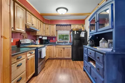 Kitchen - 27895 438th Ln, Palisade, MN 56469 photo 1 of 2