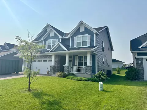 6368 Apple Ct, Inver Grove Heights, MN 55077
