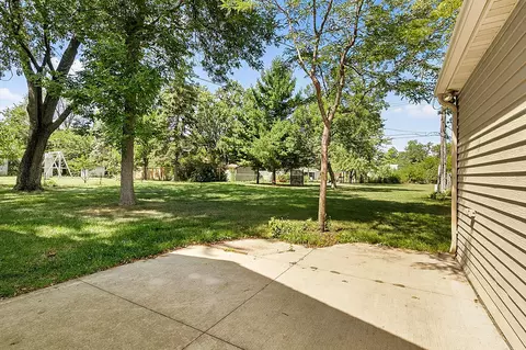 Exterior - 21 Traverse Rd, Saint Cloud, MN 56301 photo 3 of 4