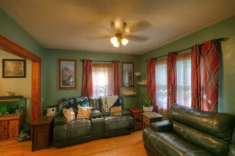 Living - 519 Buchanan St, Red Wing, MN 55066 photo 1 of 1