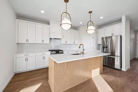 19190 Cloverleaf Way, Farmington, MN 55024