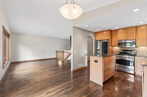 Living - 1945 Beaver Dam Ct, Eagan, MN 55122 photo 5 of 9