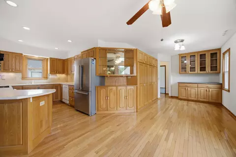 6900 Queen Ave S, Richfield, MN 55423