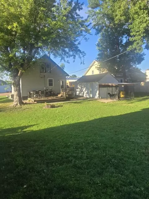Exterior - 213 3rd St W, Jasper, MN 56144 photo 1 of 1