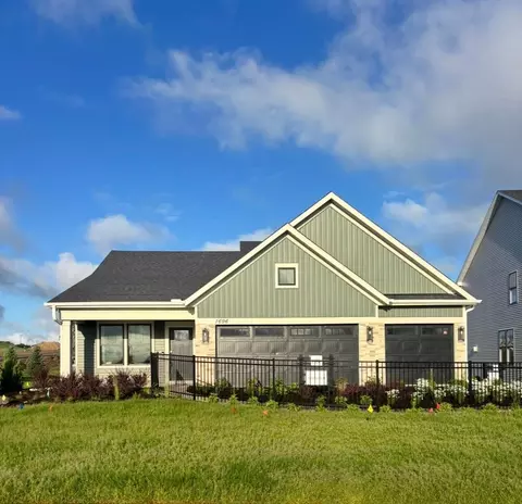 3743 Holbrook Way, Waconia, MN 55387