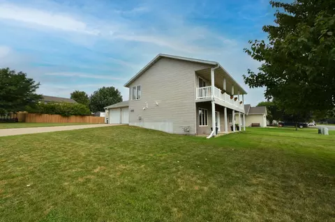 Exterior - 101 6th Ave NE, Elgin, MN 55932 photo 3 of 16